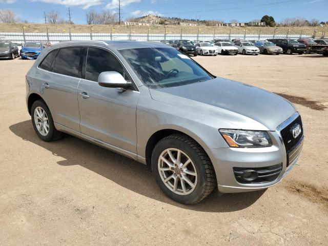 WA1LKBFP9AA067855 - 2010 AUDI Q5 PREMIUM PLUS SILVER photo 4