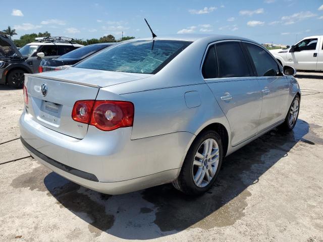 3VWEF71K97M070176 - 2007 VOLKSWAGEN JETTA WOLFSBURG 银色 照片 3