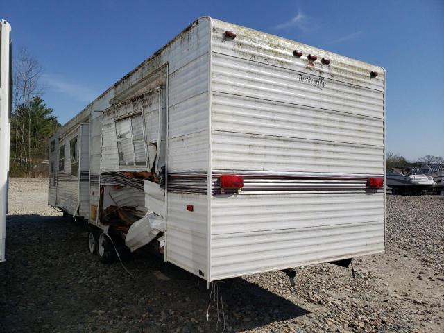 44HTB0U24T5013134 - 1996 PARK TRAILER WHITE photo 3