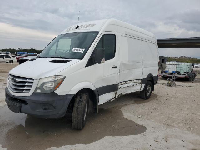 2018 BENZ FREIGHTLINER 2500, null