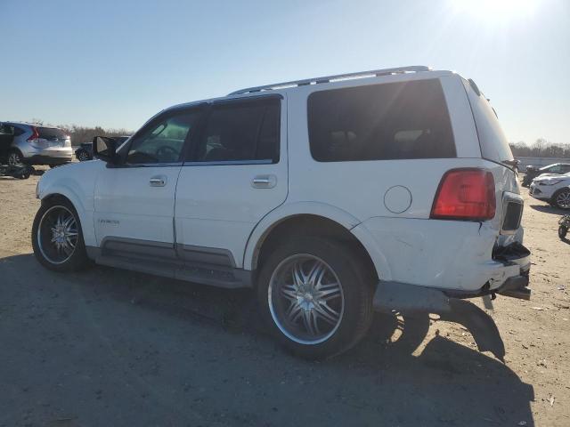 5LMFU27R03LJ15529 - 2003 LINCOLN NAVIGATOR WHITE photo 2