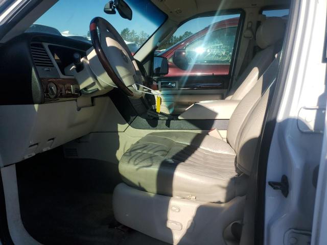 5LMFU27R03LJ15529 - 2003 LINCOLN NAVIGATOR WHITE photo 7