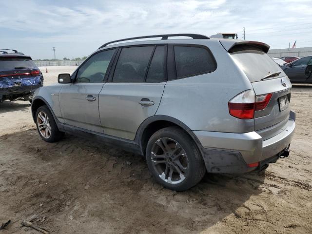 WBXPC93417WF10430 - 2007 BMW X3 3.0SI SILVER photo 2