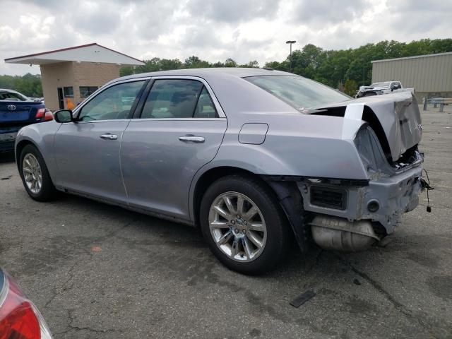 2C3CCAET0EH118229 - 2014 CHRYSLER 300C SILVER photo 2