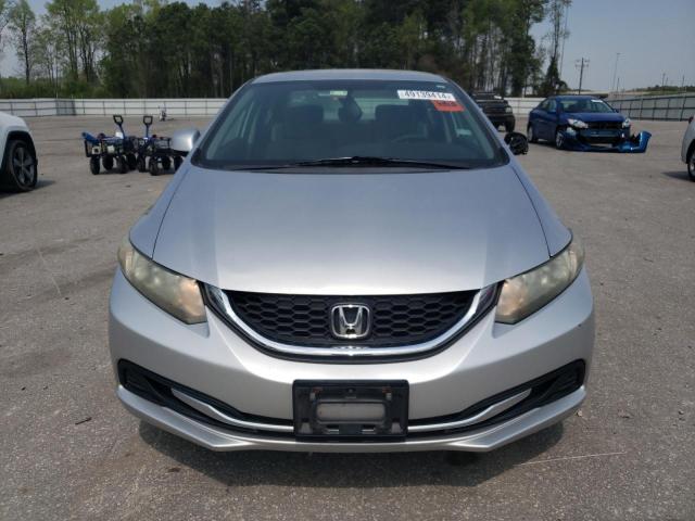 19XFB2F51DE218304 - 2013 HONDA CIVIC LX SILVER photo 5