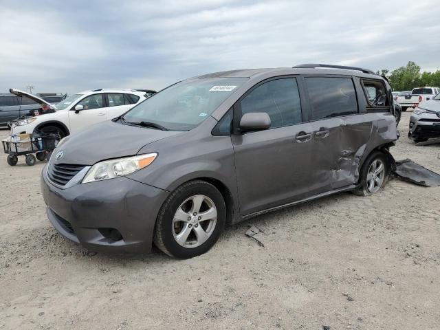 5TDKK3DC8BS137065 - 2011 TOYOTA SIENNA LE GRAY photo 1