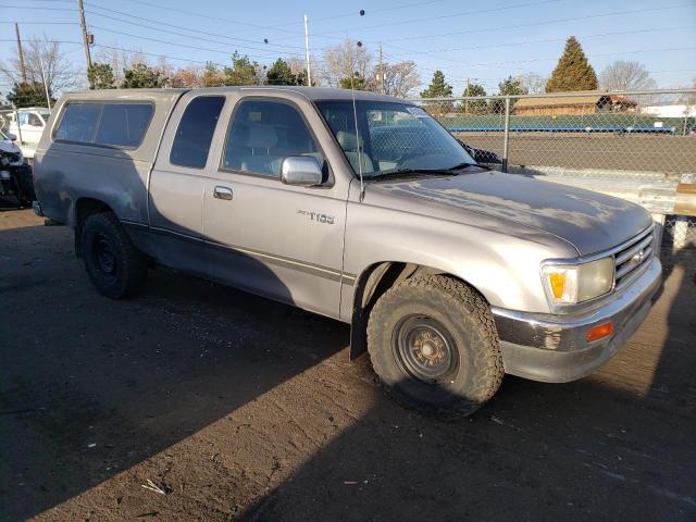 JT4TN12D7V0031824 - 1997 TOYOTA T100 XTRACAB SILVER photo 4