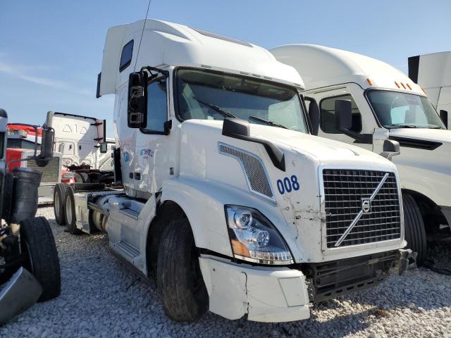 2016 VOLVO VN VNL, 