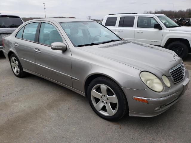 WDBUF65J93A148116 - 2003 MERCEDES-BENZ E 320 BEIGE photo 4