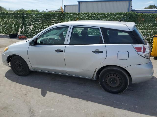 2T1KR32E17C631882 - 2007 TOYOTA COROLLA MA XR SILVER photo 2