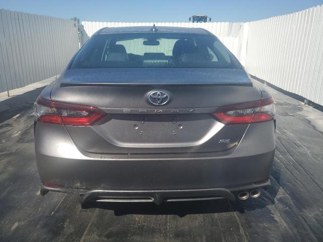 4T1T11AK1RU905493 - 2024 TOYOTA CAMRY SE NIGHT SHADE GRAY photo 6