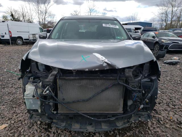 KNMAT2MV7FP570560 - 2015 NISSAN ROGUE S GRAY photo 5