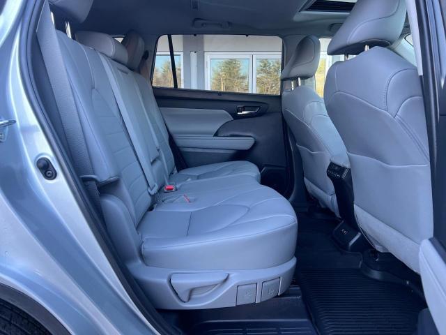 5TDHZRBH9MS532902 - 2021 TOYOTA HIGHLANDER XLE 银色 照片 6