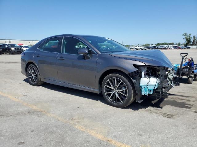 4T1G11AKXPU773736 - 2023 TOYOTA CAMRY SE NIGHT SHADE GRAY photo 4