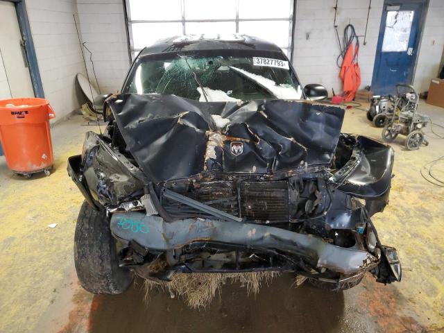 1B7GG2AN0YS787886 - 2000 DODGE DAKOTA QUAD BLACK photo 5