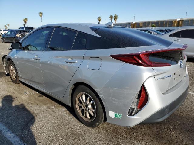JTDKARFP8H3007397 - 2017 TOYOTA PRIUS PRIM SILVER photo 2