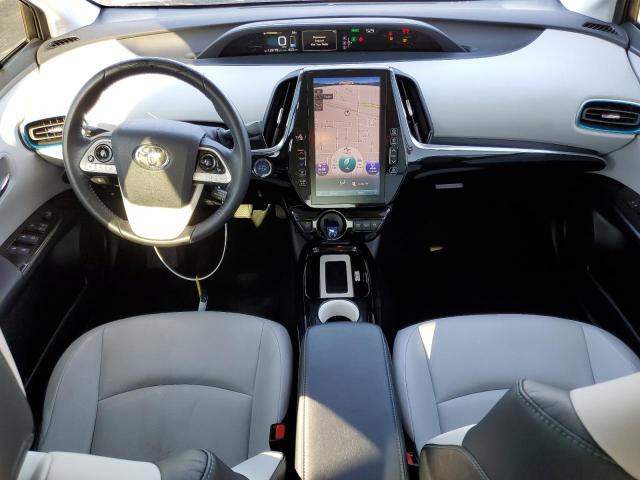 JTDKARFP8H3007397 - 2017 TOYOTA PRIUS PRIM SILVER photo 8