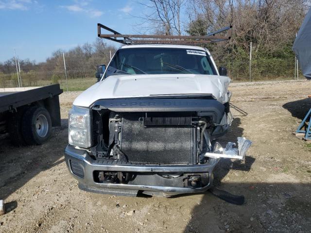 1FDBF2A61GEC47249 - 2016 FORD F250 SUPER DUTY WHITE photo 5