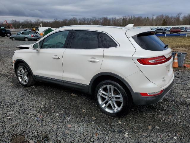 5LMTJ3DH4HUL32354 - 2017 LINCOLN MKC RESERVE თეთრი ფოტო 2