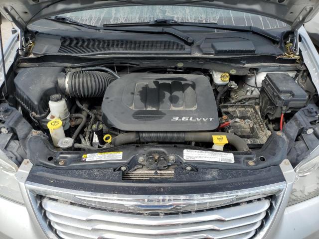 2A4RR8DG9BR789268 - 2011 CHRYSLER TOWN & COU TOURING L SILVER photo 12