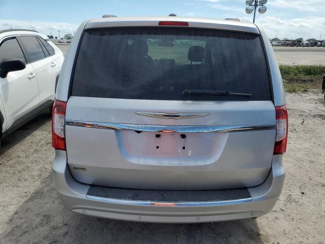 2A4RR8DG9BR789268 - 2011 CHRYSLER TOWN & COU TOURING L SILVER photo 6