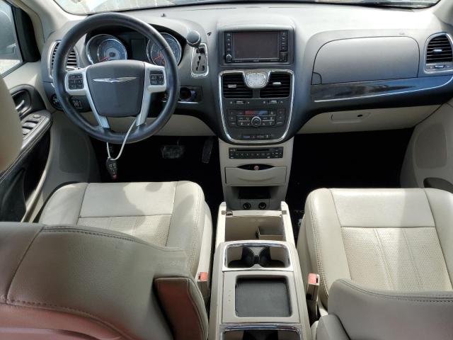 2A4RR8DG9BR789268 - 2011 CHRYSLER TOWN & COU TOURING L SILVER photo 8