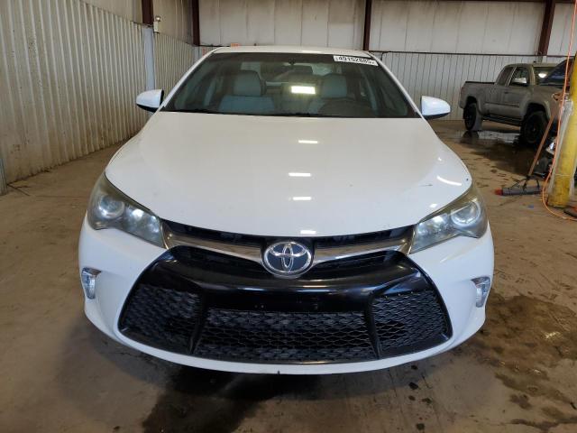 4T1BF1FK1GU211776 - 2016 TOYOTA CAMRY LE WHITE photo 5