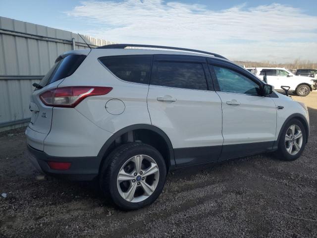 1FMCU9GX2EUA51150 - 2014 FORD ESCAPE SE WHITE photo 3