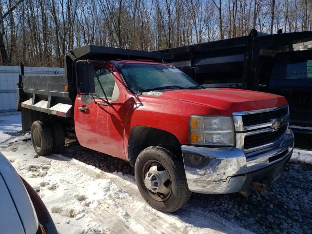 1GBJK74KX9E105667 - 2009 CHEVROLET SILVERADO K3500 RED photo 4