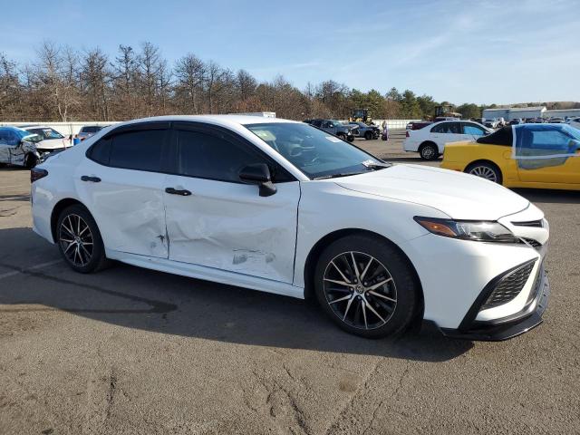 4T1G11AK3PU723521 - 2023 TOYOTA CAMRY SE NIGHT SHADE WHITE photo 4