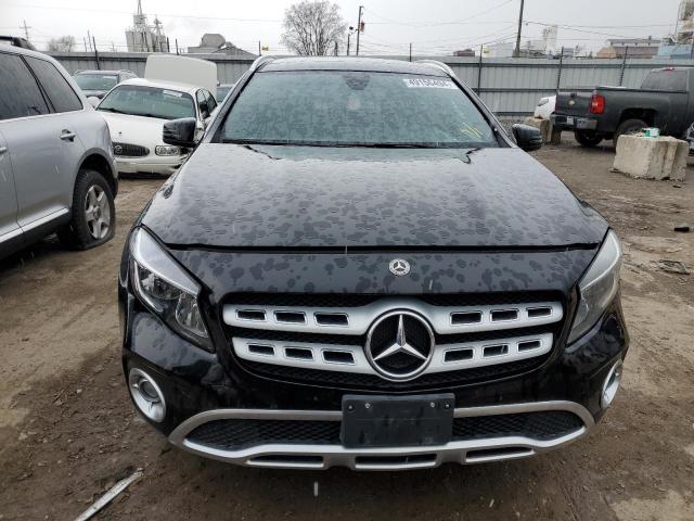 WDCTG4GBXJJ417459 - 2018 MERCEDES-BENZ GLA 250 4MATIC BLACK photo 5