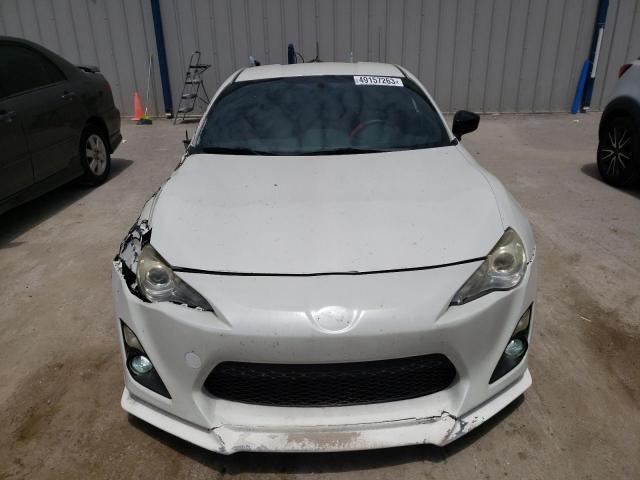 JF1ZNAA12D1712179 - 2013 TOYOTA SCION FR-S WHITE photo 5