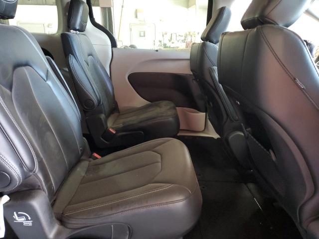 2C4RC3BG0RR134956 - 2024 CHRYSLER PACIFICA TOURING L BLACK photo 11