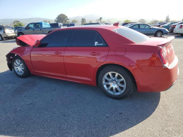 2C3CCABT0GH170645 - 2016 CHRYSLER 300 S RED photo 2