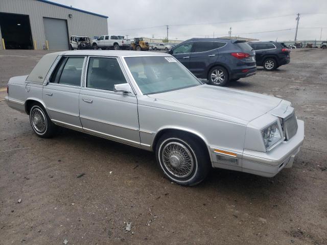 1C3BT56K4HC181916 - 1987 CHRYSLER NEW YORKER 银色 照片 4