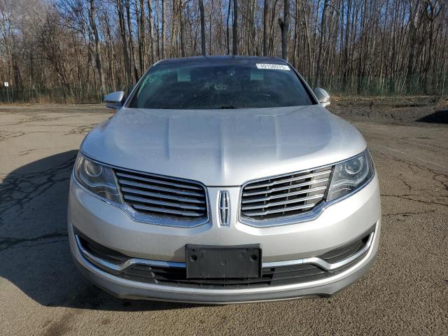 2LMPJ8LR7JBL13759 - 2018 LINCOLN MKX RESERVE Silber Foto 5