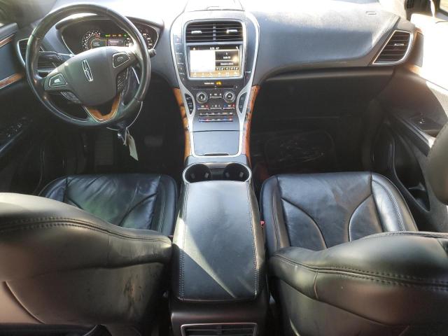 2LMPJ8LR7JBL13759 - 2018 LINCOLN MKX RESERVE Silber Foto 8