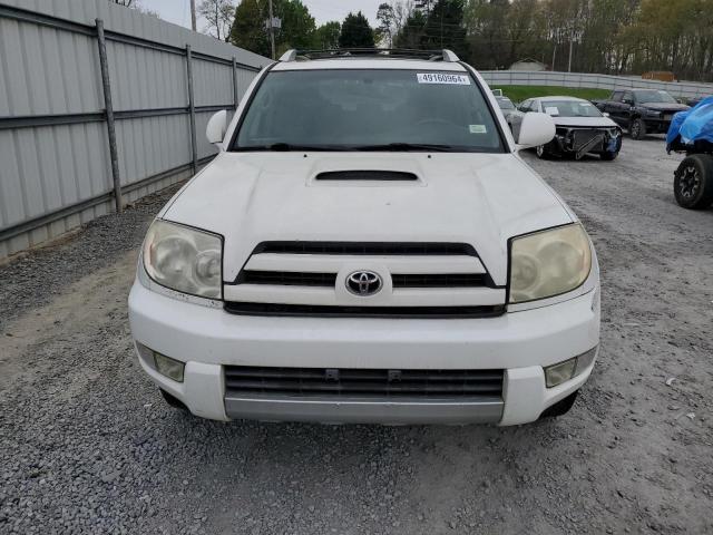 JTEZU14R258029188 - 2005 TOYOTA 4RUNNER SR5 WHITE photo 5