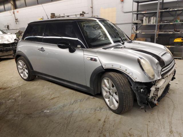 WMWRE335X6TJ36299 - 2006 MINI COOPER S SILVER photo 4