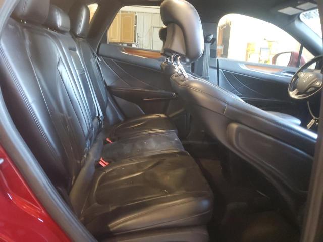 5LMCJ3D93HUL15330 - 2017 LINCOLN MKC RESERVE Kırmızı fotoğraf 11