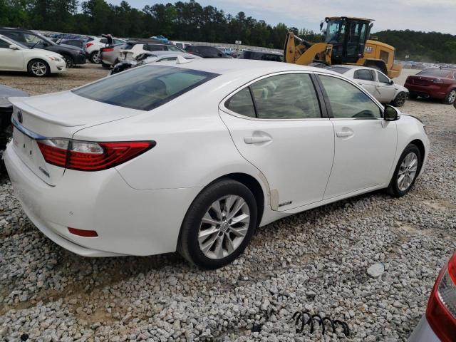 JTHBW1GG8D2030534 - 2013 LEXUS ES 300H WHITE photo 3