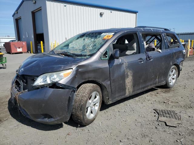 5TDKK3DC2BS129088 - 2011 TOYOTA SIENNA LE GRAY photo 1