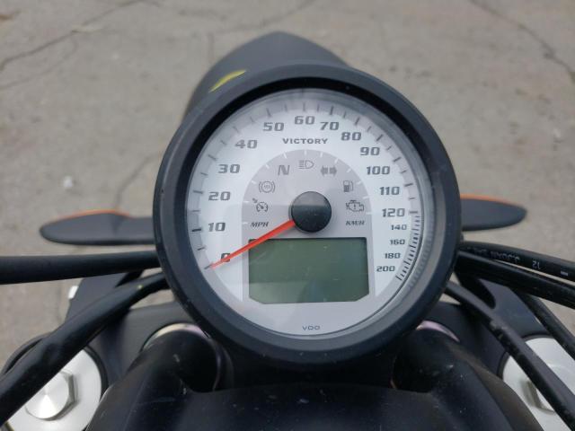 5VPEW36N4D3021612 - 2013 VICTORY MOTORCYCLES HARD-BALL Schwarz Foto 8