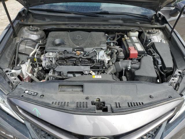 4T1B11HK7JU079836 - 2018 TOYOTA CAMRY L GRAY photo 11