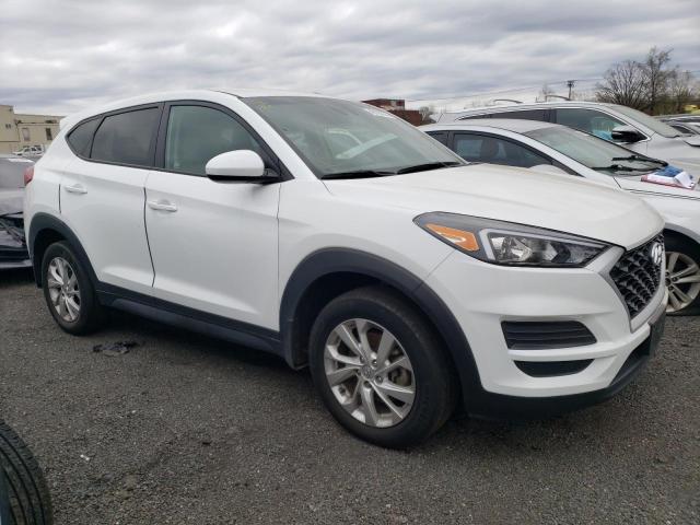 KM8J2CA46MU385401 - 2021 HYUNDAI TUCSON SE WHITE photo 4