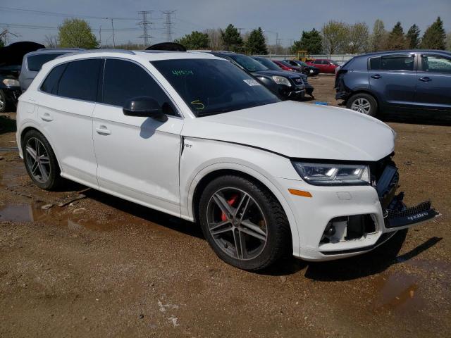 WA1A4AFY6J2223963 - 2018 AUDI SQ5 PREMIUM PLUS WHITE photo 4