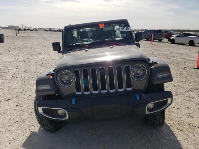 1C4JJXP62NW198847 - 2022 JEEP WRANGLER U SAHARA 4XE GRAY photo 5