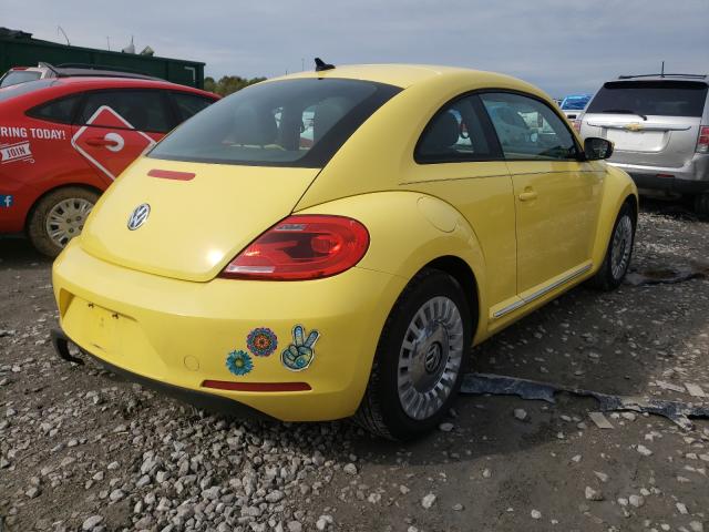 3VWH17AT4EM664806 - 2014 VOLKSWAGEN BEETLE TURBO YELLOW photo 4