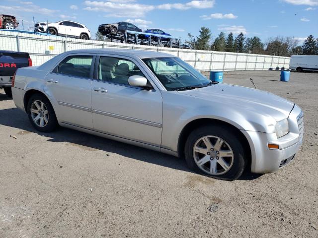 2C3KA53GX6H468189 - 2006 CHRYSLER 300 TOURING SILVER photo 4