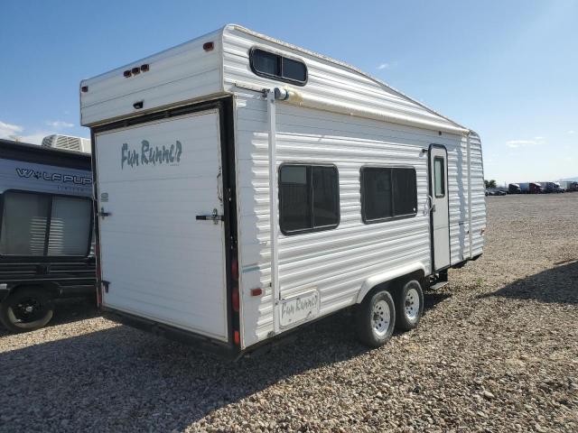 4HXFC20282C050242 - 2002 CAMPER FUNRUNNER 白色 照片 4